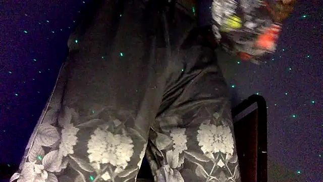 Snapshot of shomeagudtyme chatting on November 8, 2025, 2:39 pm shomeagudtyme online show from November 8, 2025, 2:39 pm