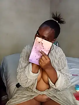 Hot-Assy online show from October 30, 2025, 8:27 am