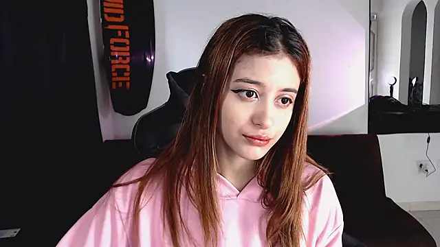 liz-beths online show from October 27, 2025, 7:51 pm