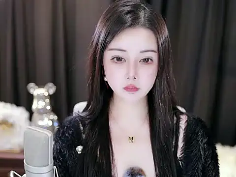 Qiaoqiao  online show from January 7, 2025, 7:20 am