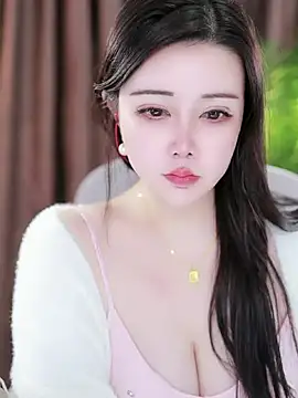 Qiaoqiao  online show from January 20, 2025, 7:25 pm