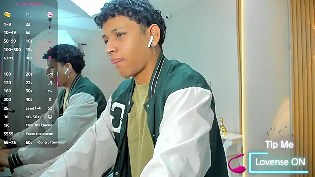 Snapshot of axel_ps chatting on September 26, 2025, 3:21 am axel ps online show from September 26, 2025, 3:21 am