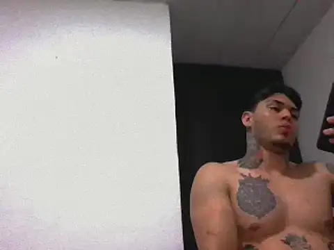 JAXXX367 online show from February 13, 2025, 5:44 pm