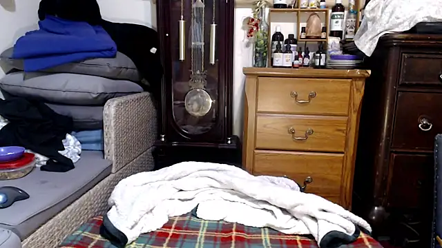 ladyscarlotta online show from March 1, 2025, 6:11 pm