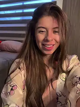 AmmyCollinsW online show from December 5, 2024, 10:34 pm