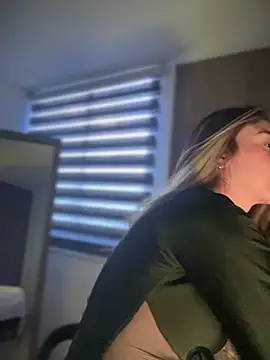 AmmyCollinsW online show from March 9, 2025, 10:52 pm