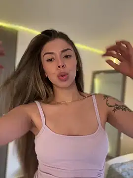 AmmyCollinsW online show from September 25, 2025, 8:12 pm