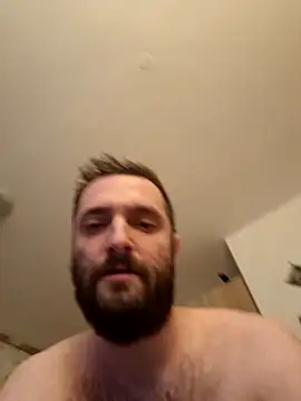 Snapshot of Zlyzloba21 chatting on November 28, 2025, 2:14 am Zlyzloba21 online show from November 28, 2025, 2:14 am