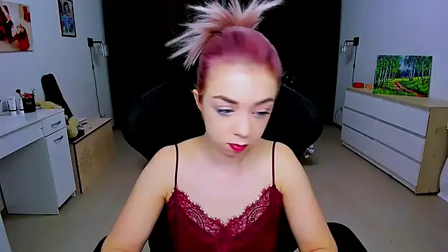 littleSiyfairy online show from December 20, 2024, 3:14 am