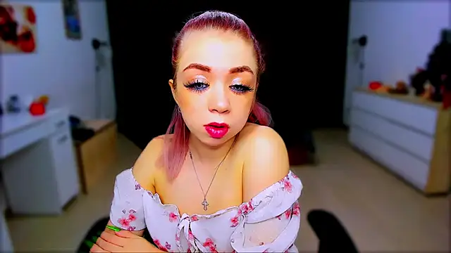 littleSiyfairy online show from January 16, 2025, 8:54 am