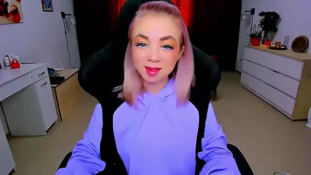 littleSiyfairy online show from January 23, 2025, 8:25 am