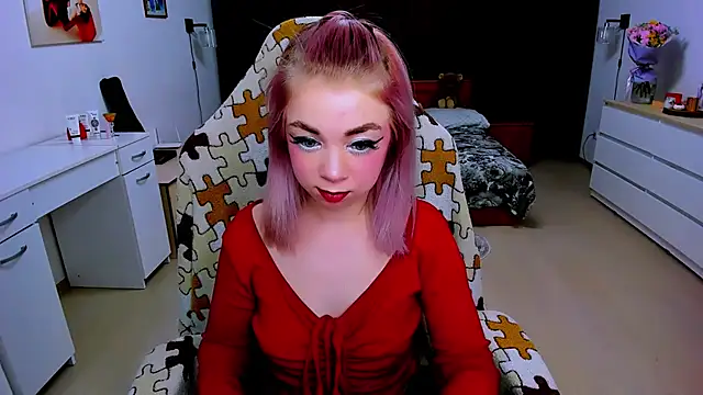 littleSiyfairy online show from January 31, 2025, 7:29 am