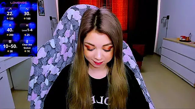 littleSiyfairy online show from March 9, 2025, 11:03 am