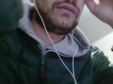 camiloking1720 online show from January 24, 2025, 8:43 pm