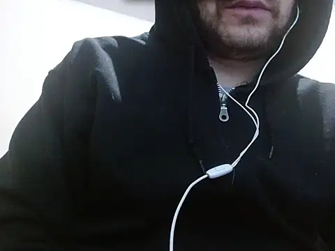 camiloking1720 online show from October 9, 2025, 7:50 am