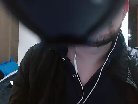 camiloking1720 online show from March 29, 2026, 7:52 am