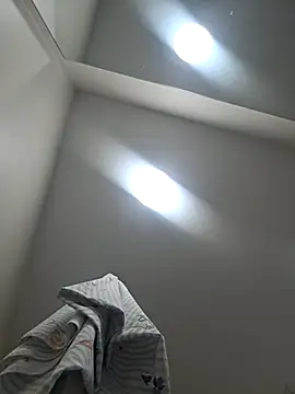 Snapshot of erinSmiles chatting on November 9, 2025, 8:45 am erinSmiles online show from November 9, 2025, 8:45 am