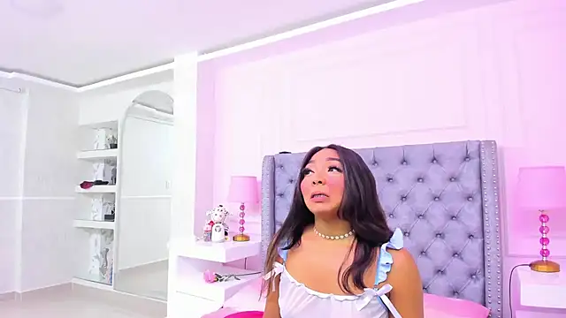 Snapshot of HaileeRoberts chatting on September 19, 2025, 12:39 pm HaileeRoberts online show from September 19, 2025, 12:39 pm