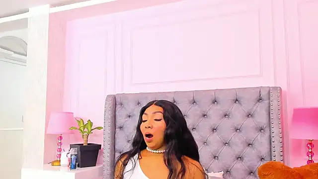 HaileeRoberts online show from January 9, 2026, 12:30 pm