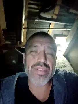 rodrig6987 1 online show from November 7, 2025, 2:22 am