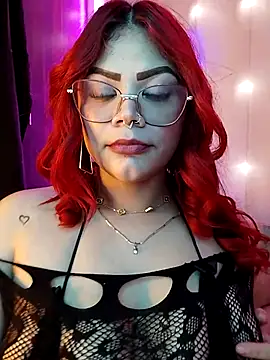 IamAlana  online show from June 7, 2026, 12:09 pm