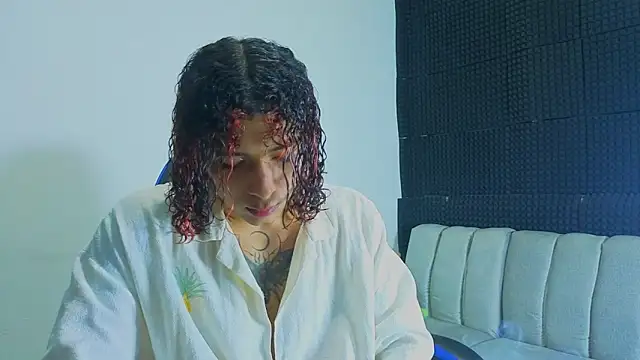 Snapshot of Demitryo chatting on September 25, 2025, 2:48 am Demitryo online show from September 25, 2025, 2:48 am