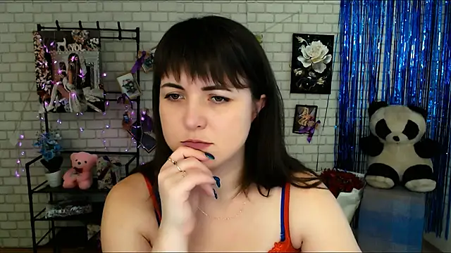Darina M  online show from February 2, 2025, 11:30 am