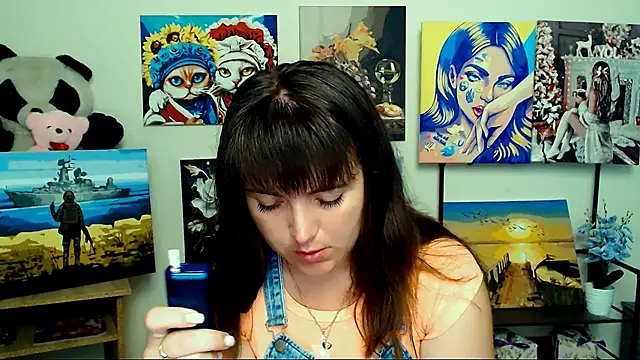 Snapshot of Darina_M_ chatting on June 21, 2026, 4:37 am Darina M online show from June 21, 2026, 4:37 am