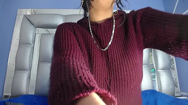 Snapshot of angelina_ny chatting on December 14, 2024, 11:18 am angelina ny online show from December 14, 2024, 11:18 am