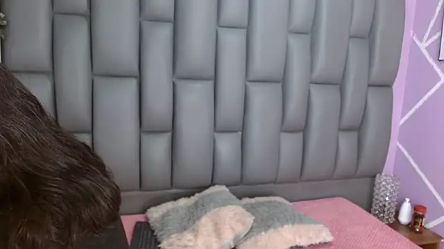 Snapshot of angelina_ny chatting on September 15, 2025, 1:44 pm angelina ny online show from September 15, 2025, 1:44 pm