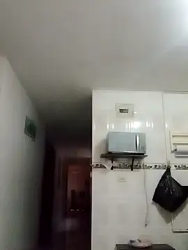 Snapshot of cazaperdidas chatting on October 22, 2025, 9:36 pm cazaperdidas online show from October 22, 2025, 9:36 pm