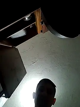 Snapshot of cazaperdidas chatting on October 23, 2025, 11:35 pm cazaperdidas online show from October 23, 2025, 11:35 pm