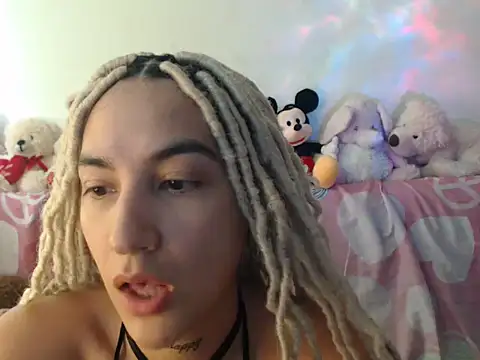 mandy berrys online show from October 4, 2025, 8:51 pm