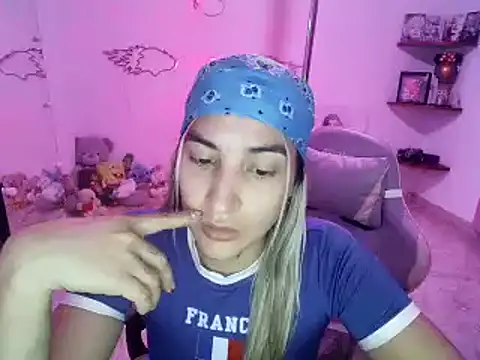 mandy berrys online show from July 5, 2026, 4:19 am