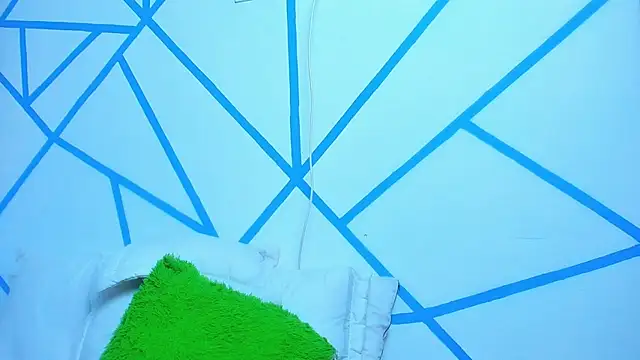 liam scott77 online show from December 13, 2024, 2:05 pm