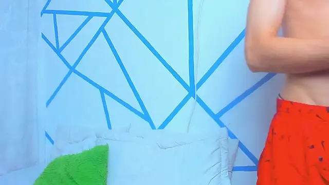 liam scott77 online show from December 15, 2024, 10:04 pm