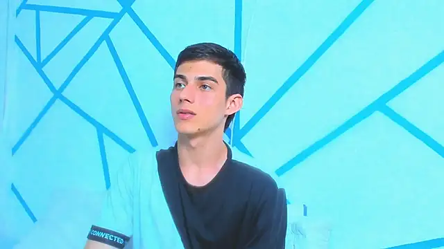 liam scott77 online show from February 28, 2025, 6:09 pm