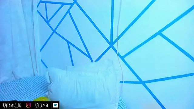 liam scott77 online show from September 25, 2025, 10:13 pm