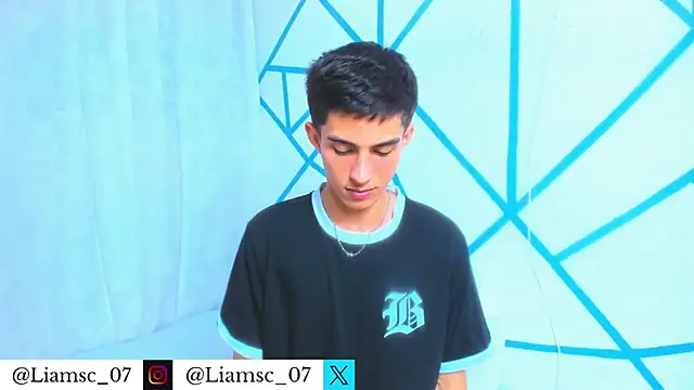 liam scott77 online show from November 6, 2025, 10:10 pm