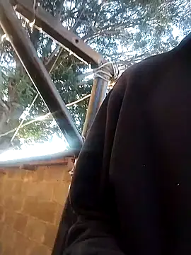 Snapshot of 45DOT chatting on April 8, 2026, 3:23 pm 45DOT online show from April 8, 2026, 3:23 pm