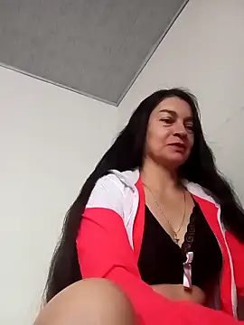 renata hot1 online show from December 27, 2024, 1:18 pm