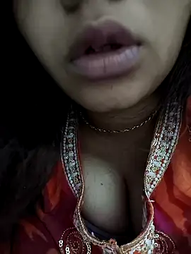 Snapshot of Rani_Desai69 chatting on February 27, 2026, 2:33 am Rani Desai69 online show from February 27, 2026, 2:33 am