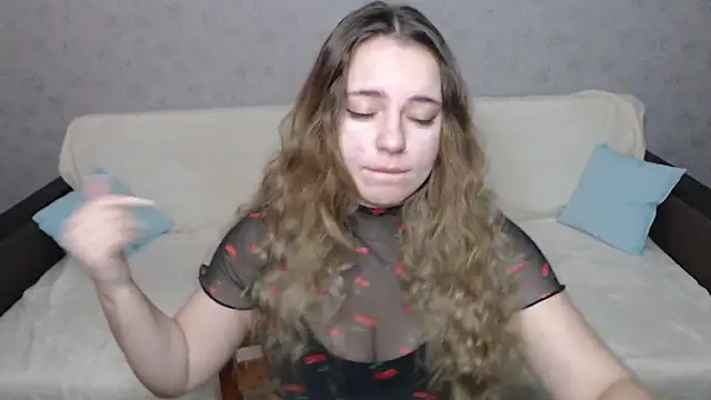 Snapshot of _Sweet_Lana chatting on December 27, 2024, 7:51 am Sweet Lana online show from December 27, 2024, 7:51 am