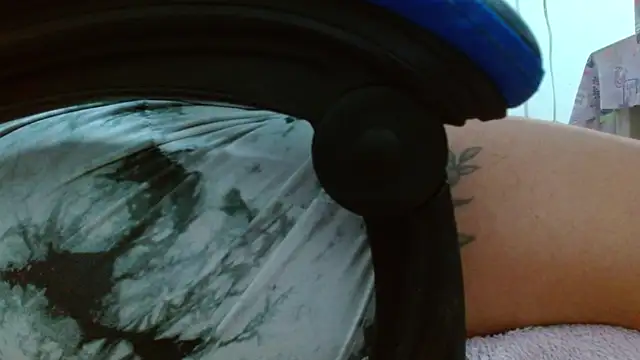 sinay024 online show from April 2, 2026, 10:24 am