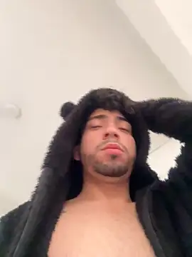 Snapshot of Dalejandr0 chatting on October 19, 2025, 4:51 pm Dalejandr0 online show from October 19, 2025, 4:51 pm