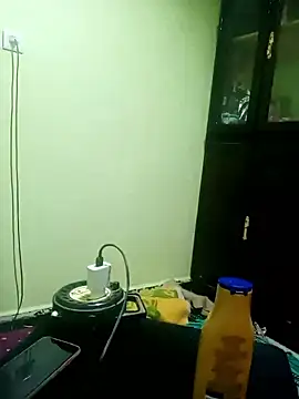 Snapshot of amal_sixi chatting on December 3, 2024, 11:46 pm amal sixi online show from December 3, 2024, 11:46 pm