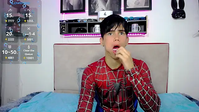 Snapshot of Tayson_Rivers chatting on March 5, 2025, 11:16 pm Tayson Rivers online show from March 5, 2025, 11:16 pm