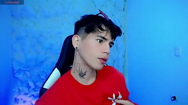 Snapshot of Tayson_Rivers chatting on November 5, 2025, 6:30 pm Tayson Rivers online show from November 5, 2025, 6:30 pm