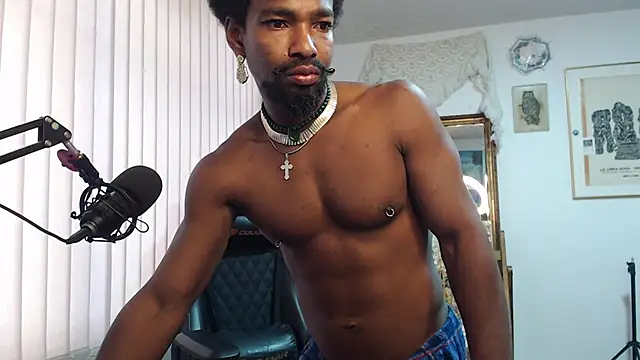 Snapshot of Siriss_boyrag chatting on February 22, 2025, 1:02 pm Siriss boyrag online show from February 22, 2025, 1:02 pm