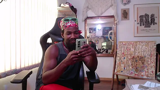 Snapshot of Siriss_boyrag chatting on March 12, 2025, 9:56 pm Siriss boyrag online show from March 12, 2025, 9:56 pm